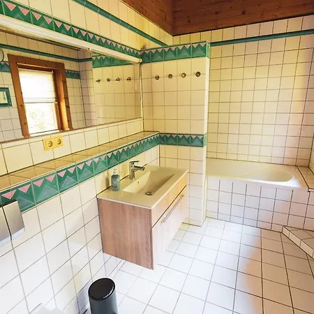 Semesterbostad Gemuetliches Holzhaus Bis 12 Schlafplaetze