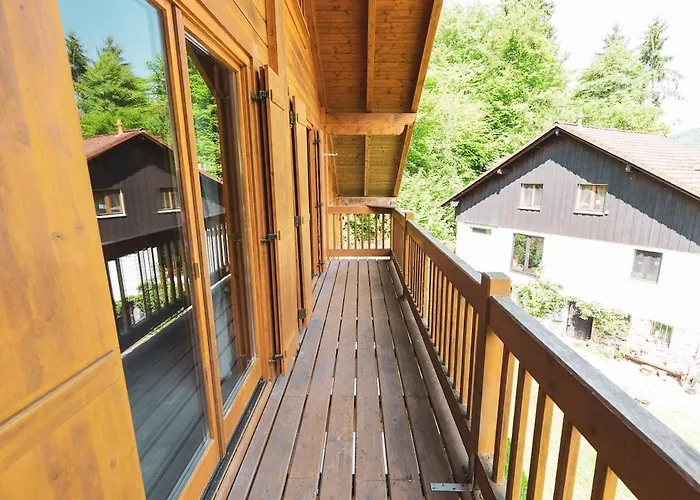 Gemuetliches Holzhaus Bis 12 Schlafplaetze *